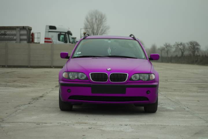 TECKWRAP VCH403-S Concord Grape matt króm autófólia - 2 - Kép TECKWRAP VCH403-S Concord Grape matt króm autófólia - 2 - Fotó - {PHOTO}