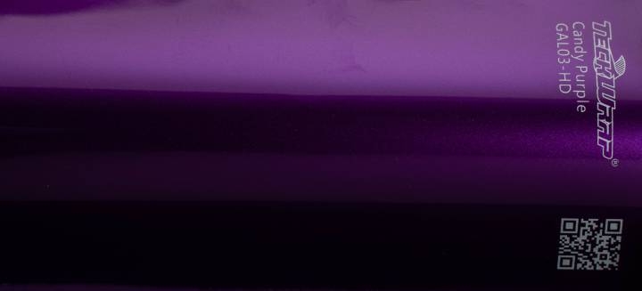 Ez a kép mutatja be a TECKWRAP GAL03-HD Candy Purple autófólia megjelenését szín minta formájában. - {PHOTO}