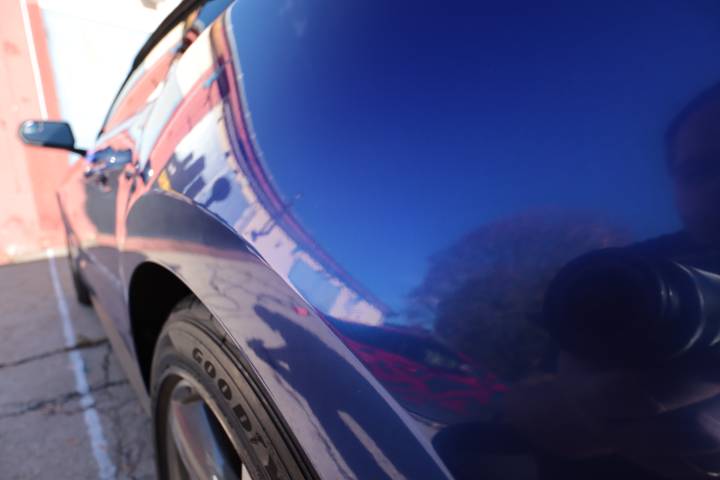 TECKWRAP RB02-HD Deep Blue fényes gyöngyház autófólia - 3 - Fotó - {PHOTO}