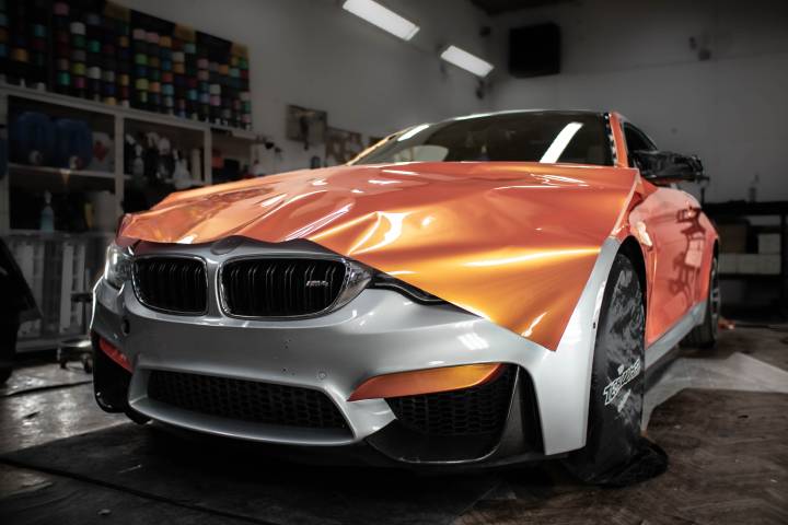 TECKWRAP RB08-HD Coral Peach fényes gyöngyház autófólia - BMW M4 - 1 - Kép TECKWRAP RB08-HD Coral Peach fényes gyöngyház autófólia - BMW M4 - 1 - Fotó - {PHOTO}