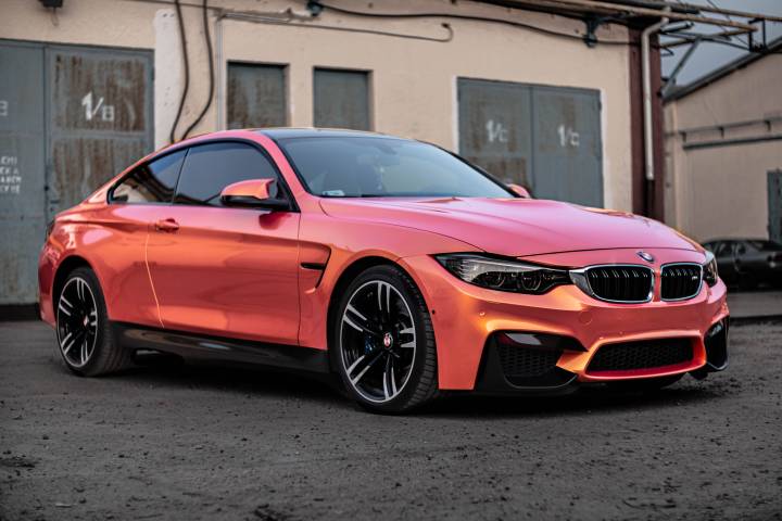 TECKWRAP RB08-HD Coral Peach fényes gyöngyház autófólia - BMW M4 - 3 - Kép TECKWRAP RB08-HD Coral Peach fényes gyöngyház autófólia - BMW M4 - 3 - Fotó - {PHOTO}